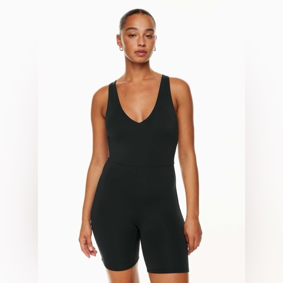 Aritzia Pants - Babaton Aritzia Contour V-Neck Shorts Romper Black Stretch XS